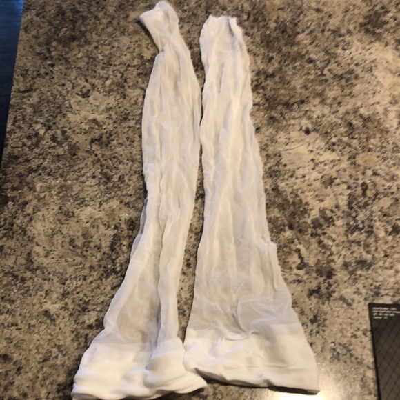 Women’s stockings. - Picture 2 of 3